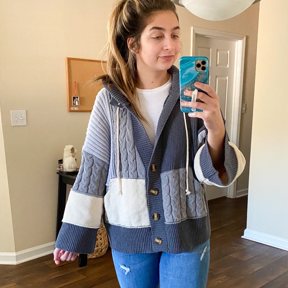 (VICI) gray cream colorblock patchwork knit cardigan jacket